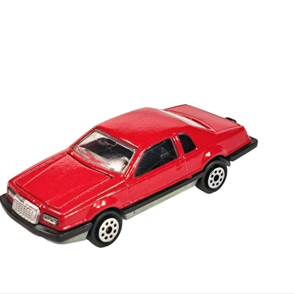 Vinatge 1/67 Majorette Red Ford Thunderbird # 217